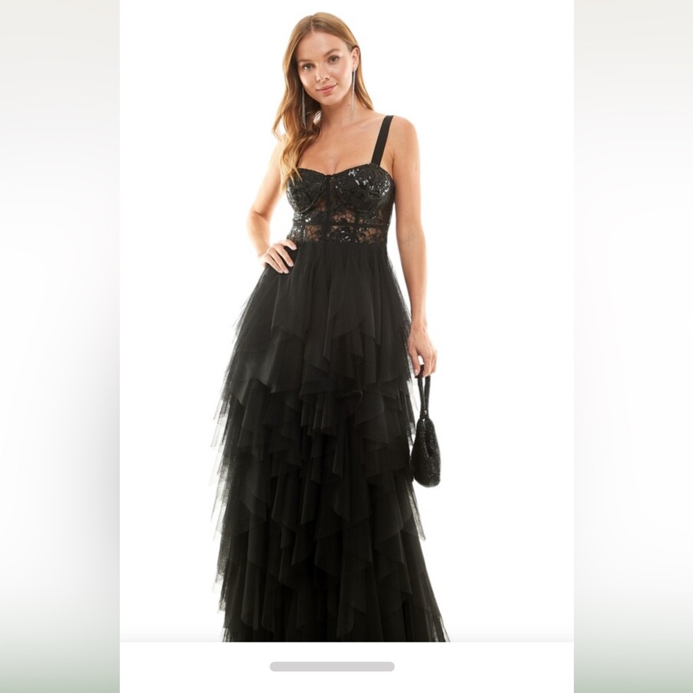 Macy’s City Studio black long prom/formal dress size 1